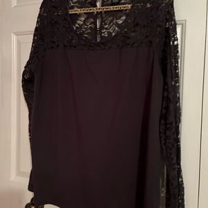 Torrid blouse lace sleeve